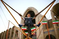 جشنواره شادبوم با محوریت پرچم ایران