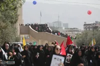 وداع با پیکر مطهر آقای شهید ایران (1)