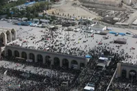 وداع با پیکر مطهر آقای شهید ایران (1)