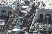 وداع با پیکر مطهر آقای شهید ایران (1)