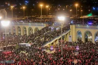 وداع با پیکر مطهر آقای شهید ایران (2)
