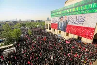 مراسم بزرگداشت امام مجاهد شهید در مصلای تهران از سوی رهبر معظم انقلاب