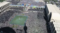 نماز بر پیکر مطهر رهبر شهید در مصلای تهران اقامه می‌شود